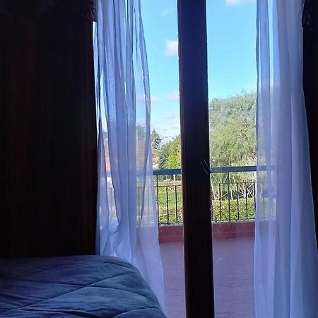 Victoria 3 Bed And Breakfast เอเซย์ซา ภายนอก รูปภาพ